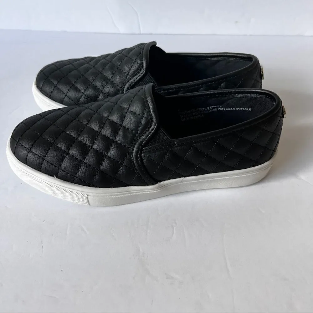 Taboom Boys/Girls Black Faux‎ Leather Comfort Slip On Comfort Sneaker Size 2